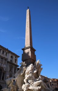italy_rome_piazza_navona_fountains_pope_bernini_controversy_statues_water_nymphs_local_area_crowds_400